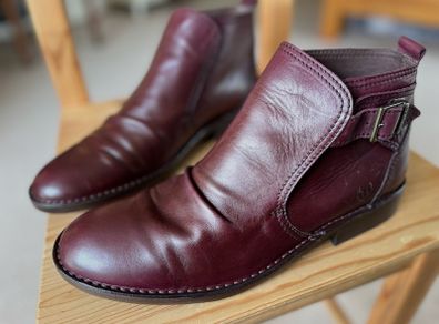 Leather ankle boots