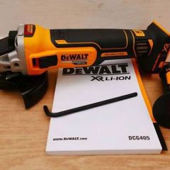 FREE Battery/Charger/Cutting Discs. DeWALT 18V XR Cordless Brushless Angle Grinder.The Best A Professional Can Get. Closing down sale - all must go!.