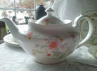 Aynsley China "Shangri-La" Teapot