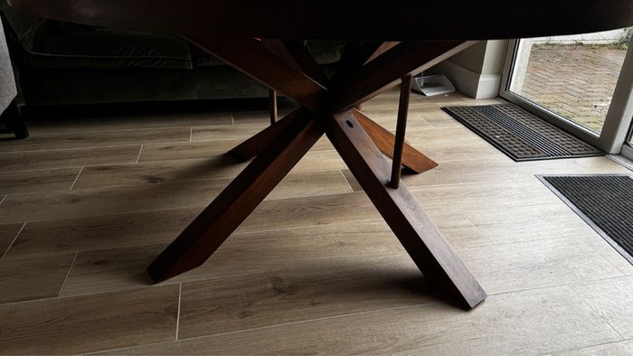 Round Dining Table with Starburst Legs, Ex Display Like New