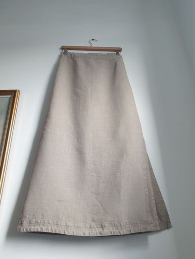 Oska Linen Skirt Size 4