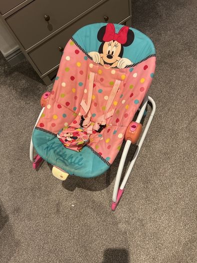 Baby rocker chair