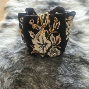 Velvet bag