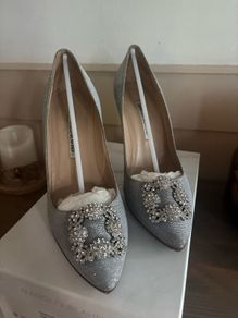 Manolo Blahnik Hangisi Heels