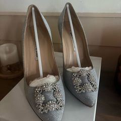Manolo Blahnik Hangisi Heels