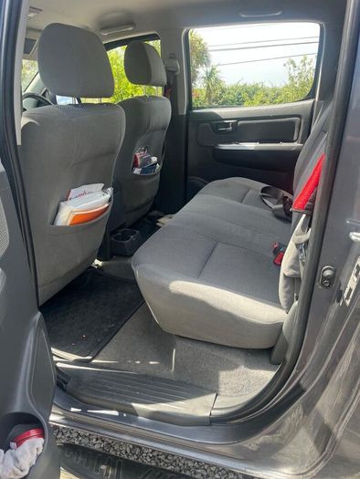 2012 Toyota Hilux