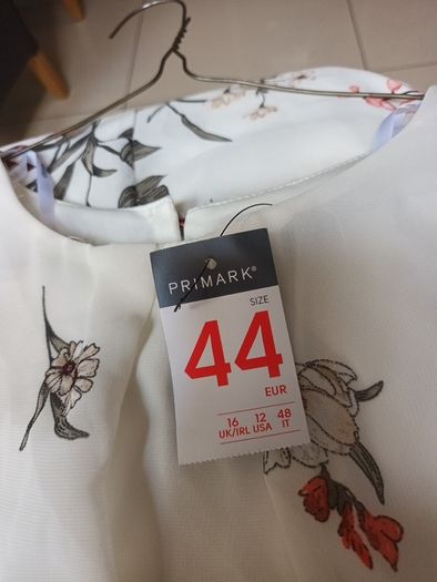 Primark  Dress.  S.16.    B.N.W.T.