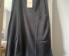 new skirt with tags