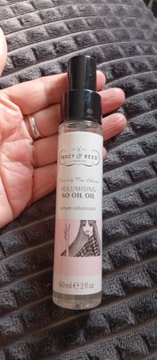 hair oil Percy and reid