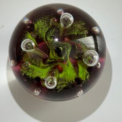 Vintage Caithness Glass (Moonflower) Paperweight