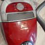 Miele vacuum cleaner Image 2