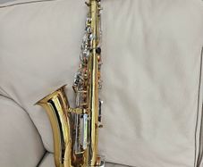 Selmer Bundy II alto saxophone
