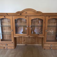 Kitchen dresser top