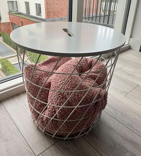 Storage Table