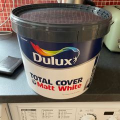 Dulux Matt paint