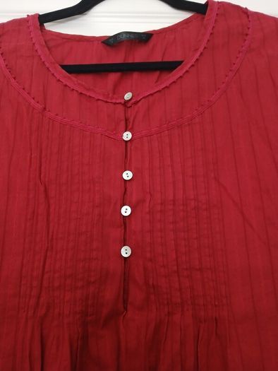 red top size 18