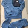 2 x The North Face boys clothing Image 4