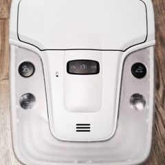 Toyota Prius 2017overhead console good condition