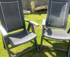garden chairs