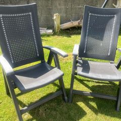 garden chairs