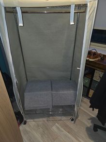 Portable wardrobe/Heavy duty