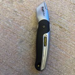 stanley knife