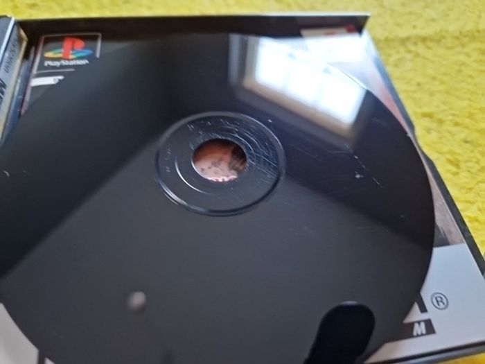 Metal Gear Solid PlayStation1 Ps1 PlayStation2 Ps2 Games Original