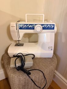 Toyota Sewing Machine