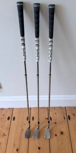 Titleist Vokey SM4 46 Wedge with New Golf Pride Grips
