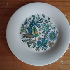 Display plate, Bone china