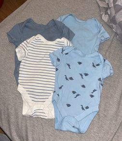 0-3 baby vests