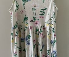 H&M floral dress 4-6