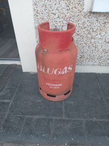Propane gas bottle (full)