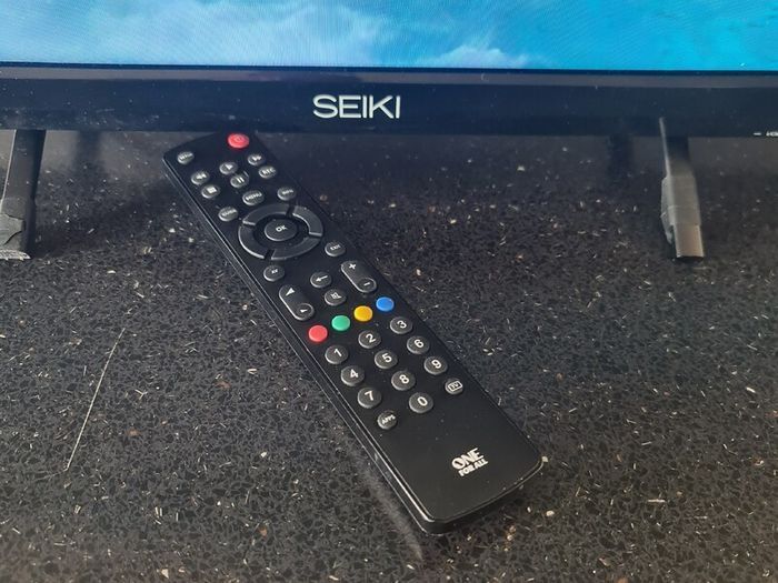 Seiki 32-inch Smart LED TV Model: SE32HD01UK
