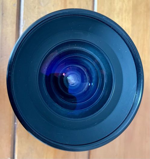 Olympus OM fit Siirius 18-28mm F/4.0-4.5 lens mint