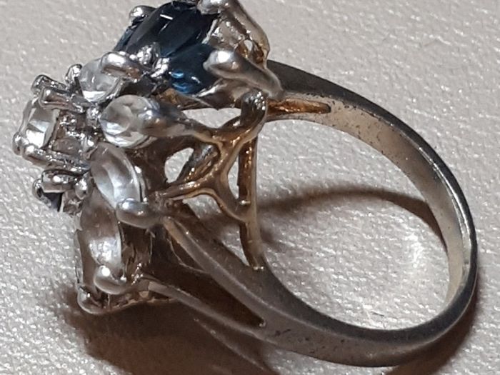 Vintage Cluster Ring