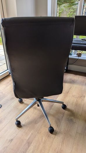 Executive chair