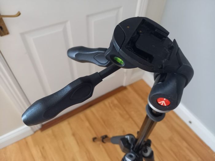 Manfrotto tripod MT293A3