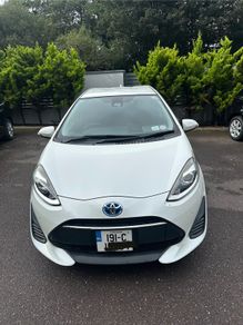 Toyota Aqua 1.5 petrol Hybrid Push Start