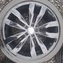 20" Genuine Vw Tiguan Suzuka Alloys with tyres Image 3