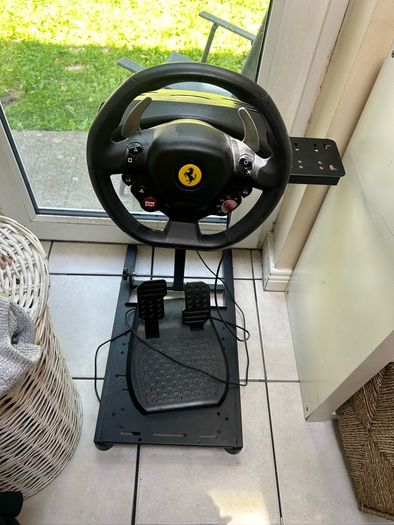 Steering wheel