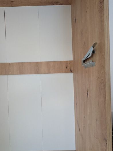 pull-down Murphy bed - single