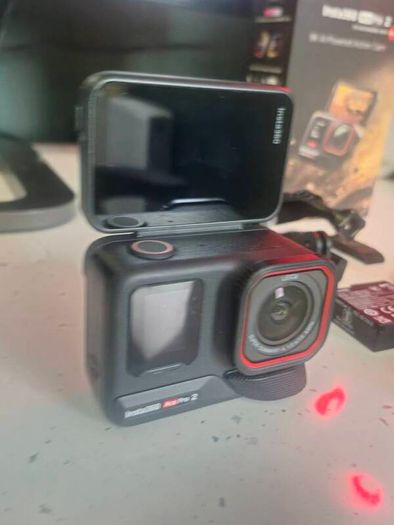 insta360 ace pro 2