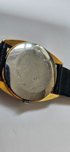 vintage watch Migueli
