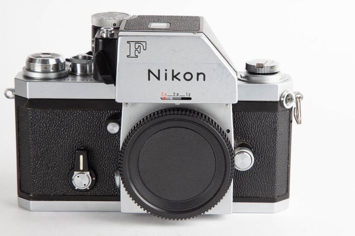 Nikon F