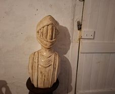 Sculpture of Knight in Armour