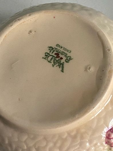 wade bramble ceramic dish with lid