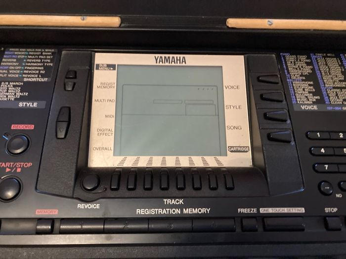 Yamaha Keyboard
