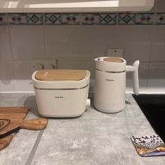 Kettle and Toaster set