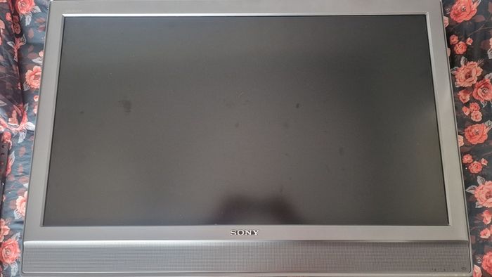 Sony Bravia Kdl-37p3020 37" Lcd Tv